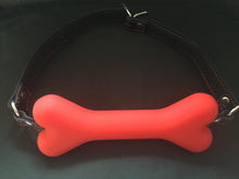 Load image into Gallery viewer, Stunning Silicone Bone Gag