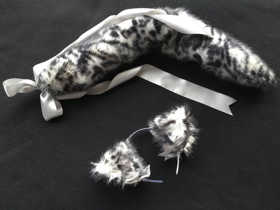 Stunning Black Leopard Kitten Play Set