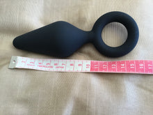 Load image into Gallery viewer, Looped Silicon Plug- Tail Attachment.